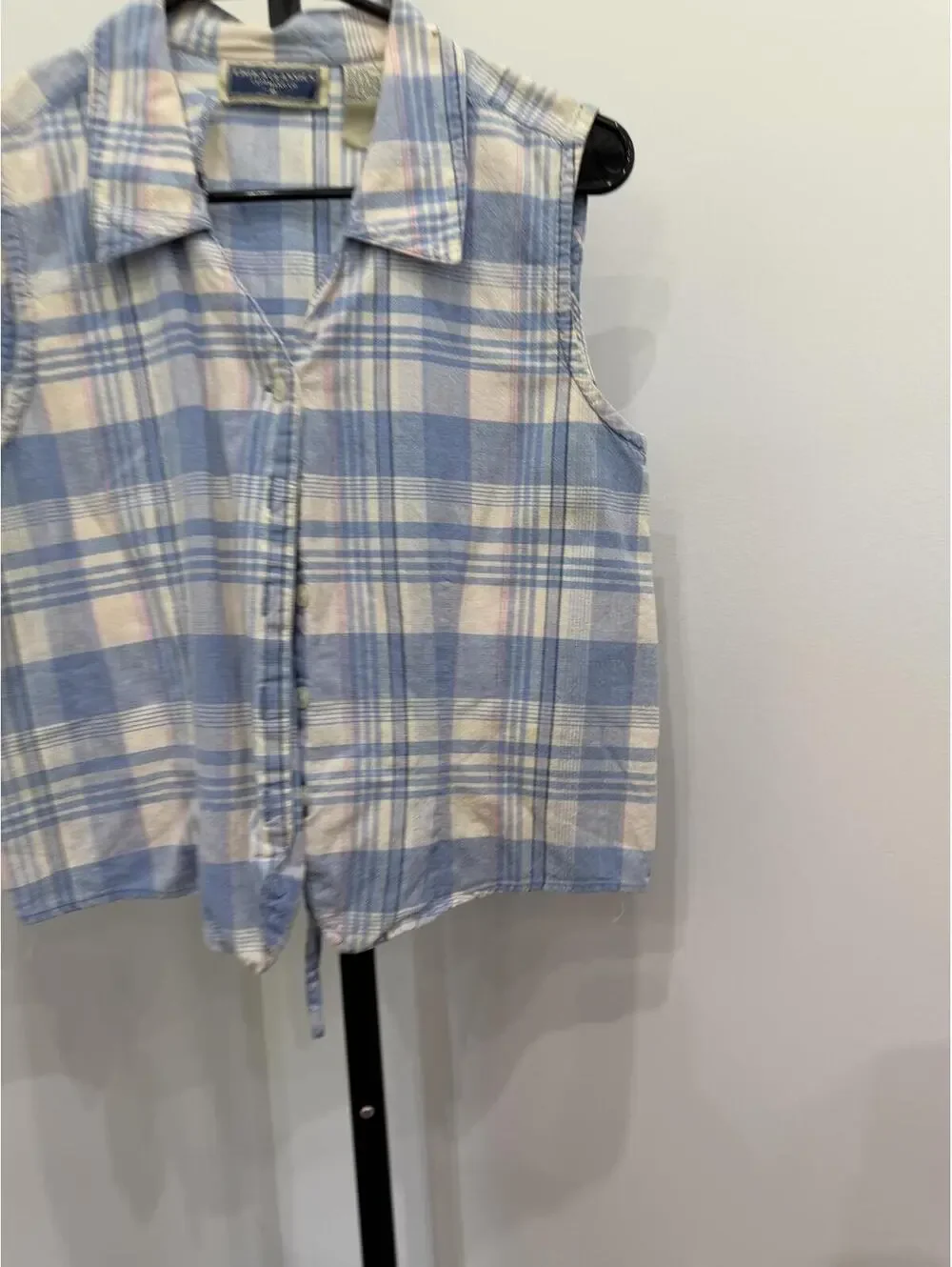 Vintage 90s Erika Classics Large Sleeveless Button-Up Plaid Shirt - Picture 3 of 6